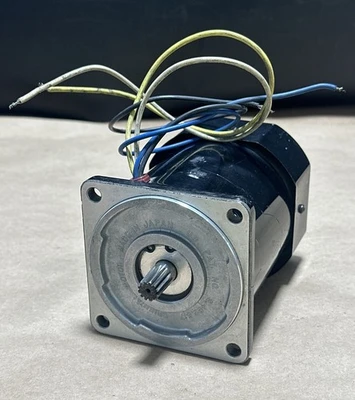 NEW Oriental Motor 5IK60GS-C2F