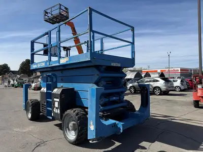 USED 2015 GENIE GS-5390 RT