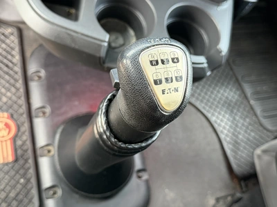 Used 2024 KENWORTH T880 TRUCK TRACTOR Conventional trucks Michigan US | Miedema Asset Management Group #1709430