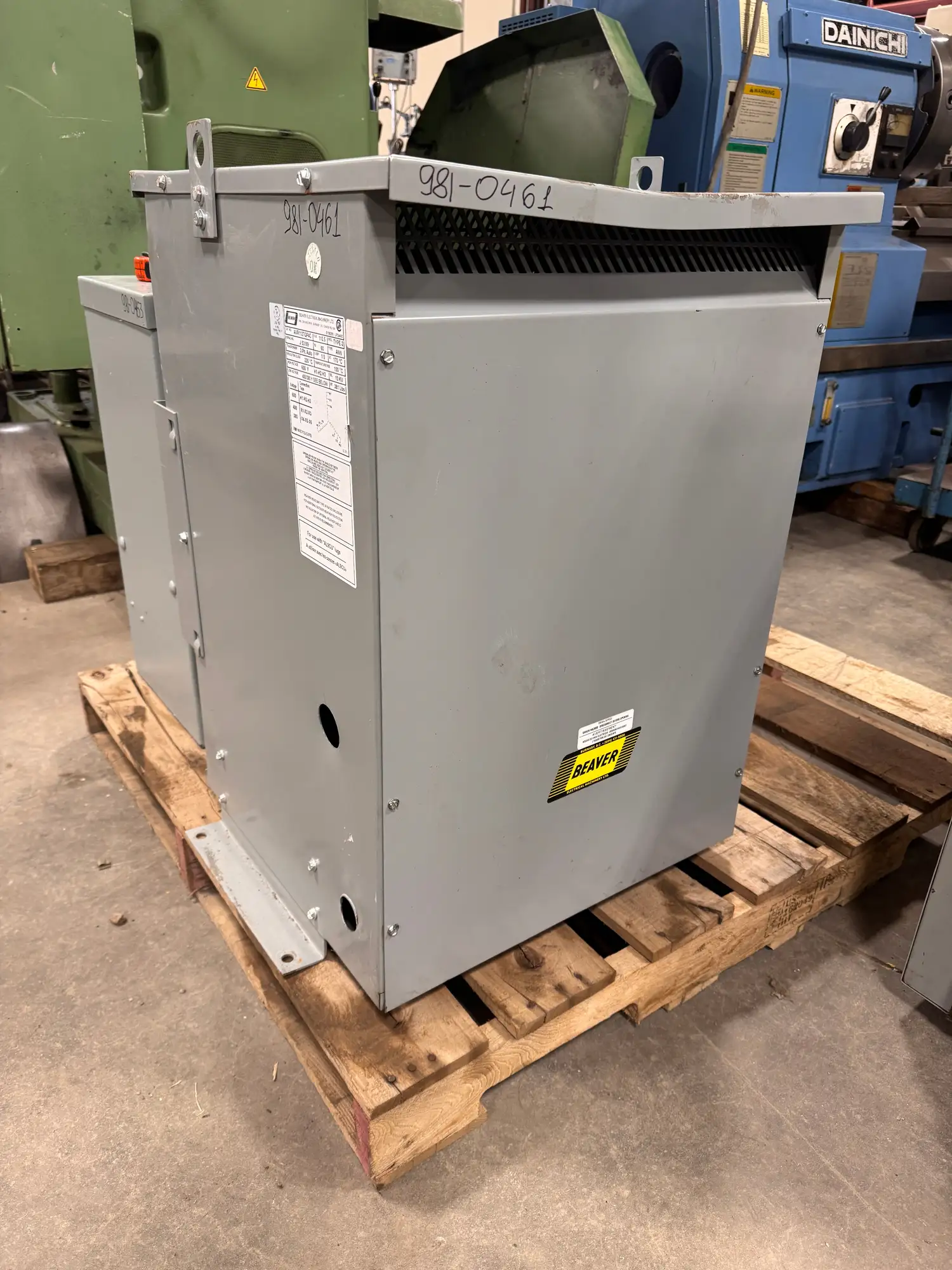 112.5 KVA - 600V to 400/380V 3 Phase Auto-transformer