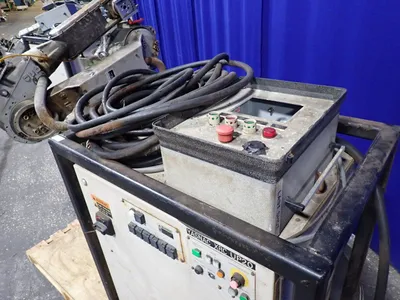 USED 2000 MOTOMAN UP20
