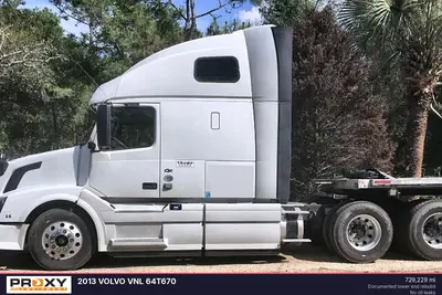 Used 2013 VOLVO VNL 64T670 Conventional trucks Florida US | Proxy Equipment #1384831