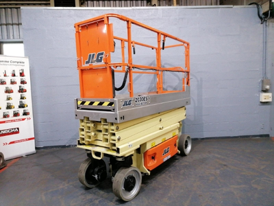 USED 2014 JLG 2030ES