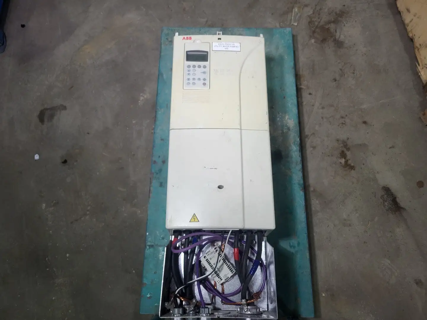 USED ABB ACS800-ITTU1-0175-7+P901
