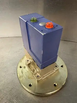 Telemecanique XMLBS35R2S11 PRESSURE SWITCH (4.4.5)