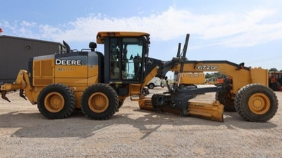USED 2016 Deere 672GP