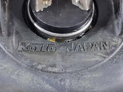 NEW TOYOTA 90981-01035
