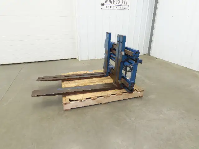Used RIGHTLINE _UNKNOWN_ Forklift Attachments Indiana US | Arrow Industrial #1408587