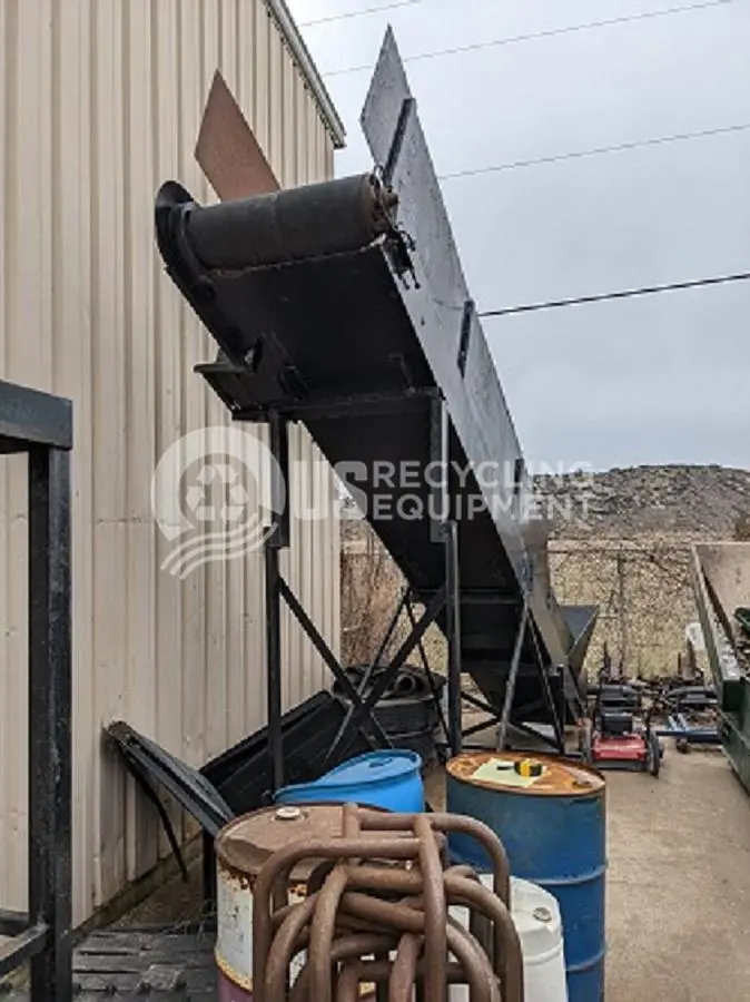 Unknown Manufacturer: Used 28" x 20' Infeed Conveyor