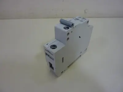 USED ALLEN BRADLEY 1492-SP1C100 SER C