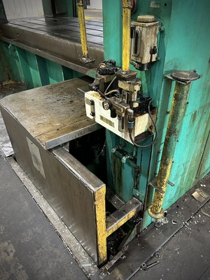 USED 1994 STAMTEC STAMTEC STD-260-380-125 PRESS