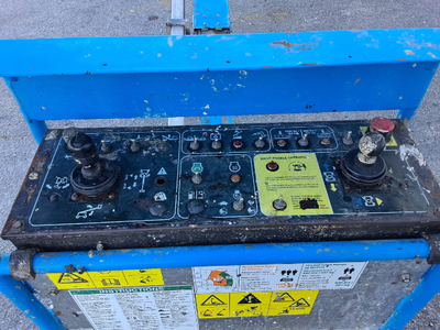 USED 2015 Genie S-60X