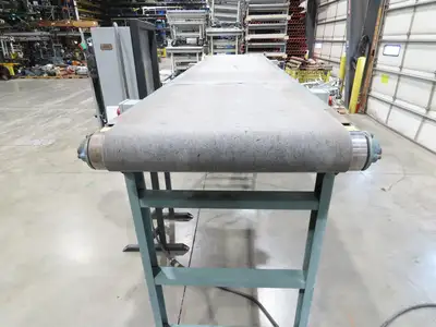 Hytrol 28"x 10' 11" Slider Bed Conveyor 24"Belt 460V 3PH Variable Speed 62"H
