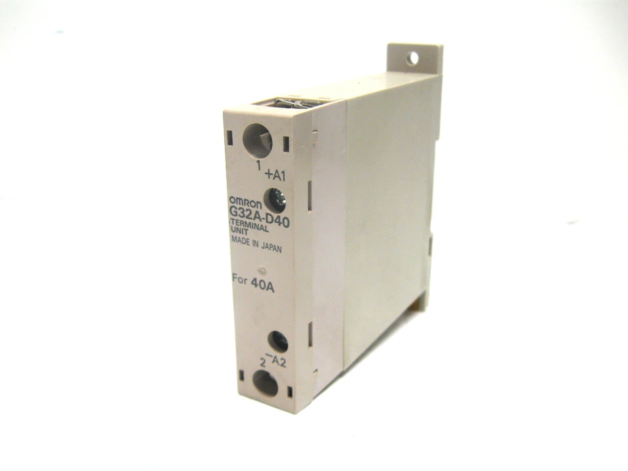 USED OMRON G32A-D40