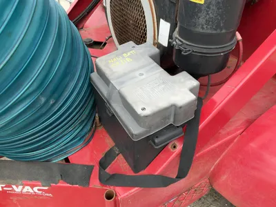 Used GIANT-VAC TM6500HW Portable Litter Vacuum Michigan US | Miedema Asset Management Group #1301407