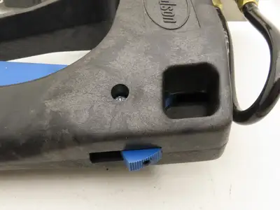 Nordson 234897 FP200 EX Hot Melt Glue Dispenser Applicator Gun w/Hose 240V