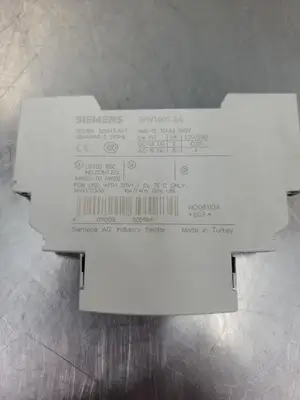 USED Siemens 3RV1901-2A LATERALLY MOUNTABLE AUXILIARY SWITCH