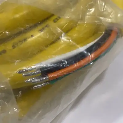 NEW TURCK MINIFAST SINGLE ENDED MATING CABLE 5-PIN 7/8-16 U5126-1