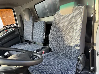 2023 ISUZU NPR XD Vans | Machinery Network (6)