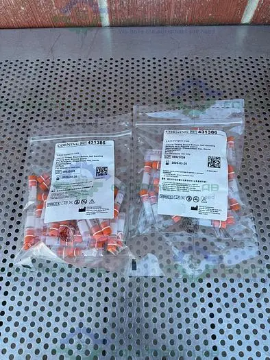 Used PACK OF 100 - CORNING 431386 CRYOGENIC VIALS, INTERNAL THREAD 2 ML Vials California US | Equipment Lab #488804