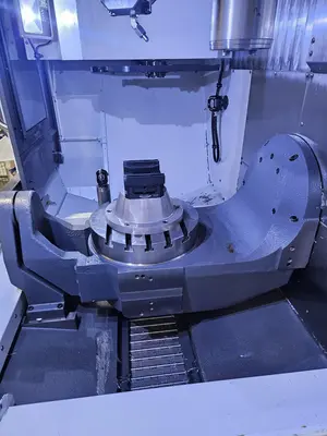 2020 HAAS UMC-500 Universal Machining Centers | SNL Machine Trader LLC (6)