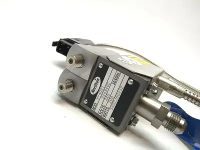 New | in-Stock Nordson PRO BLUE Dual Hot Melt 240V 200W Adhesive Gun Glue Machines Michigan US | Maverick Industrial Sales #1454032