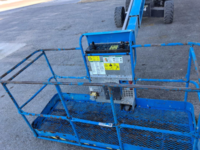USED 2015 Genie S-60X