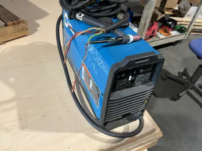 Used MILLER DYNASTY 200 PORTABLE AC/DC TIG AND STICK INVERTER WELDER Tig Welders Michigan US | Miedema Asset Management Group #1424976