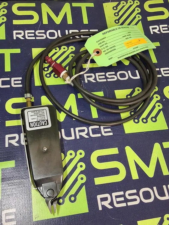 Used _UNKNOWN_ _UNKNOWN_ Cutters / Strippers Florida US | SMT Resource #492777
