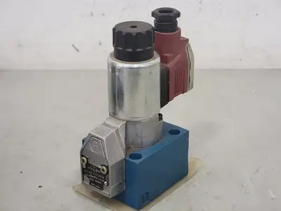 NEW REXROTH M-3 SEW 10 U13/420 M G24 N9Z4 5CSA 3 03785