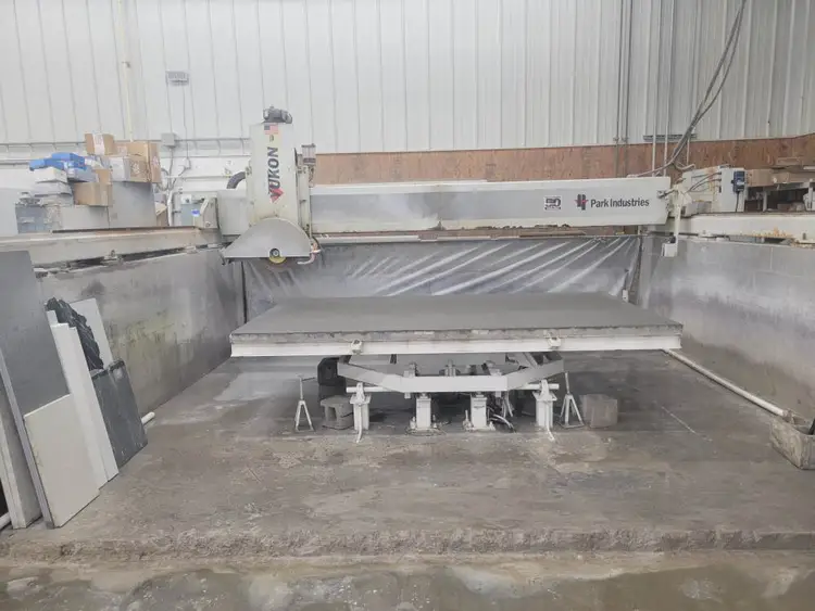Used 2002 PARK INDUSTIES YUKON Bridge Saws Michigan US | All Used Stone Equipment #1568594