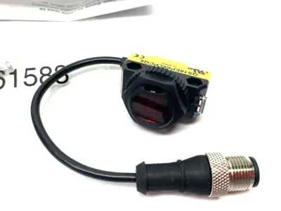 USED BANNER ENGINEERING EXPERT SERIES CLEAR OBJECT SENSOR, ALL-PURPOSE, 3000MM RANGE