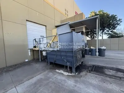 Used SUMMIT 3 YARD AUGER & 2 YARD STATIONARY Misc Recycling Arizona US | US Recycling Equipment #1295652