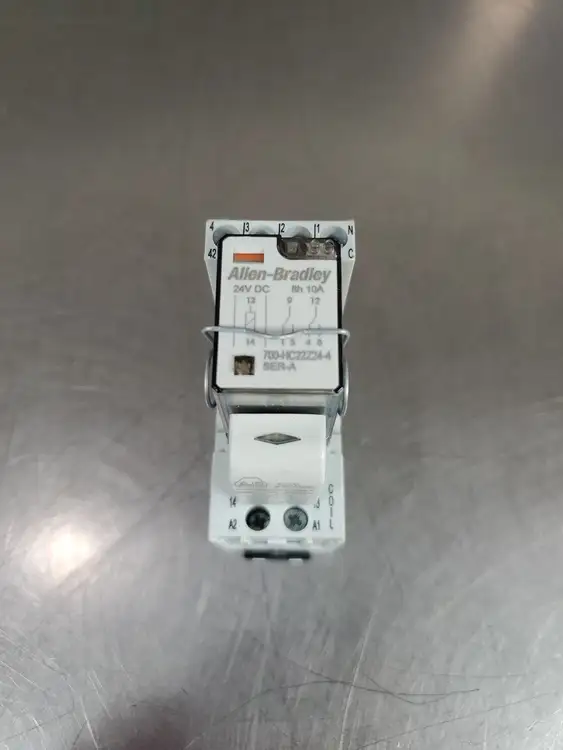 Used Allen-Bradley 700-HN104 Relay Socket w/700-HC22Z24-4 Relay Relays & Switches | Palmetto Automation #1156134