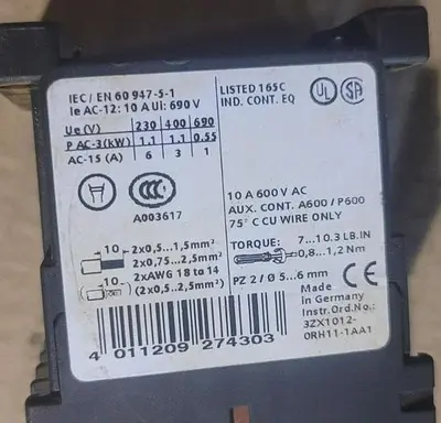 USED SIEMENS 3RH1122-1BB40
