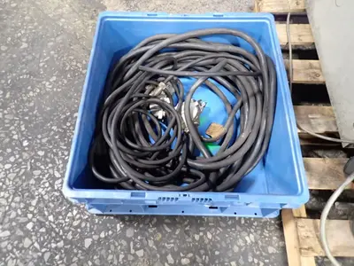 USED 2012 YASKAWA MOTOMAN MOTOMANMH6