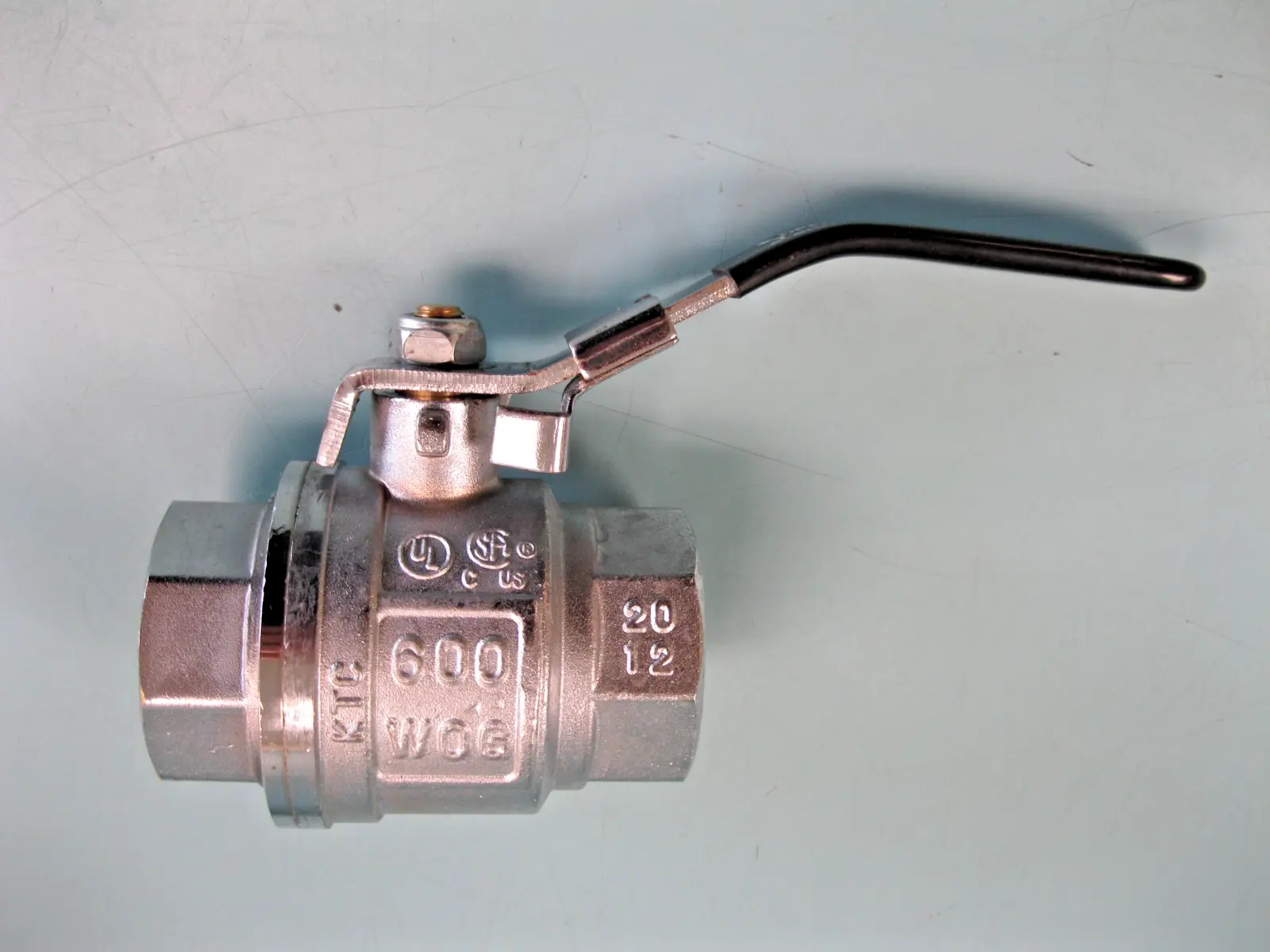 NEW 1-1/2" FNPT 600 WOG Chrome Plated Brass Locking 2-Way Manual Ball Valve G13