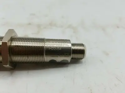 New | in-Stock BALLUFF BOS014W Sensors | ND Industrial Surplus #1223824