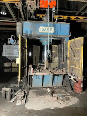 DAKE 923-335 Hydraulic & Molding Presses | Mohawk Machinery (1)