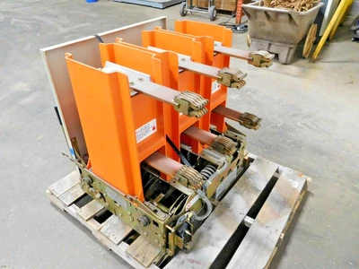 GE VB 7.2-500-3 Circuit Breakers | Equipment Recovery Corp. (4)