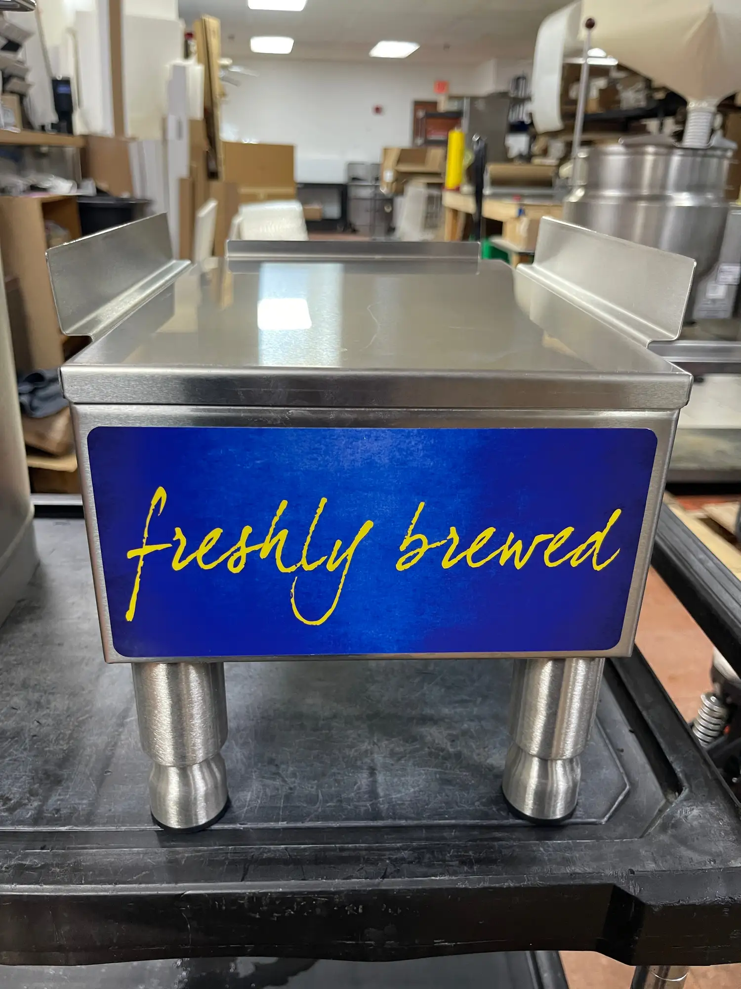 Used Curtis Used Curtis TCORS000 9 1/8" Remote Stand for 3 Gallon Iced Tea Dispenser -BH Food, Restaurant, & Bakery Parts & Accessories Illinois US | Falcon Restaurant Supply #1374915
