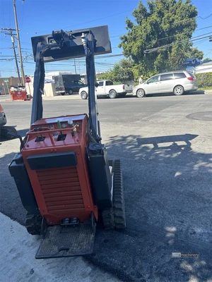 Used 2006 DITCH WITCH SK650 Skid Steer Loaders California US | Lillo Machinery #1403812