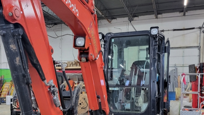 USED 2022 Kubota KX033-4