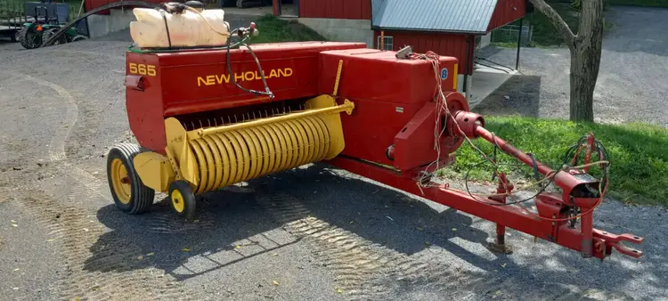 Used NEW HOLLAND 565 Square Balers Nebraska US | Trustworthy Equipment #1403376