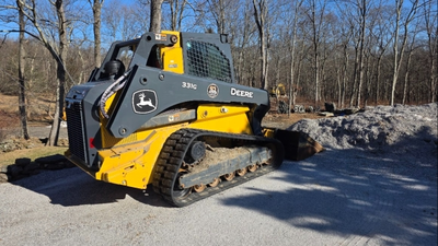 USED 2023 Deere 331G