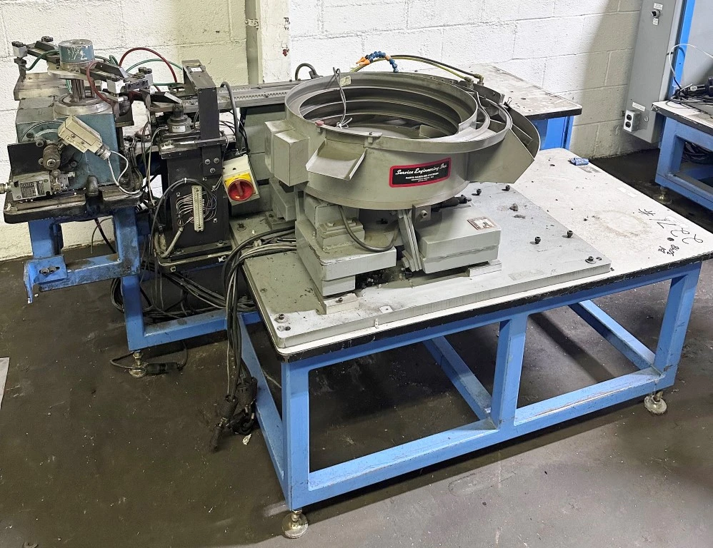 SERVICE ENG. 18CCW 18" VIBRATORY FEEDER