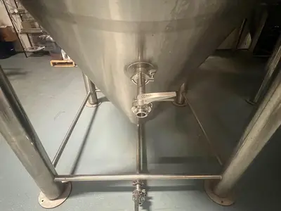 USED 2023 BESTBREW 40FV