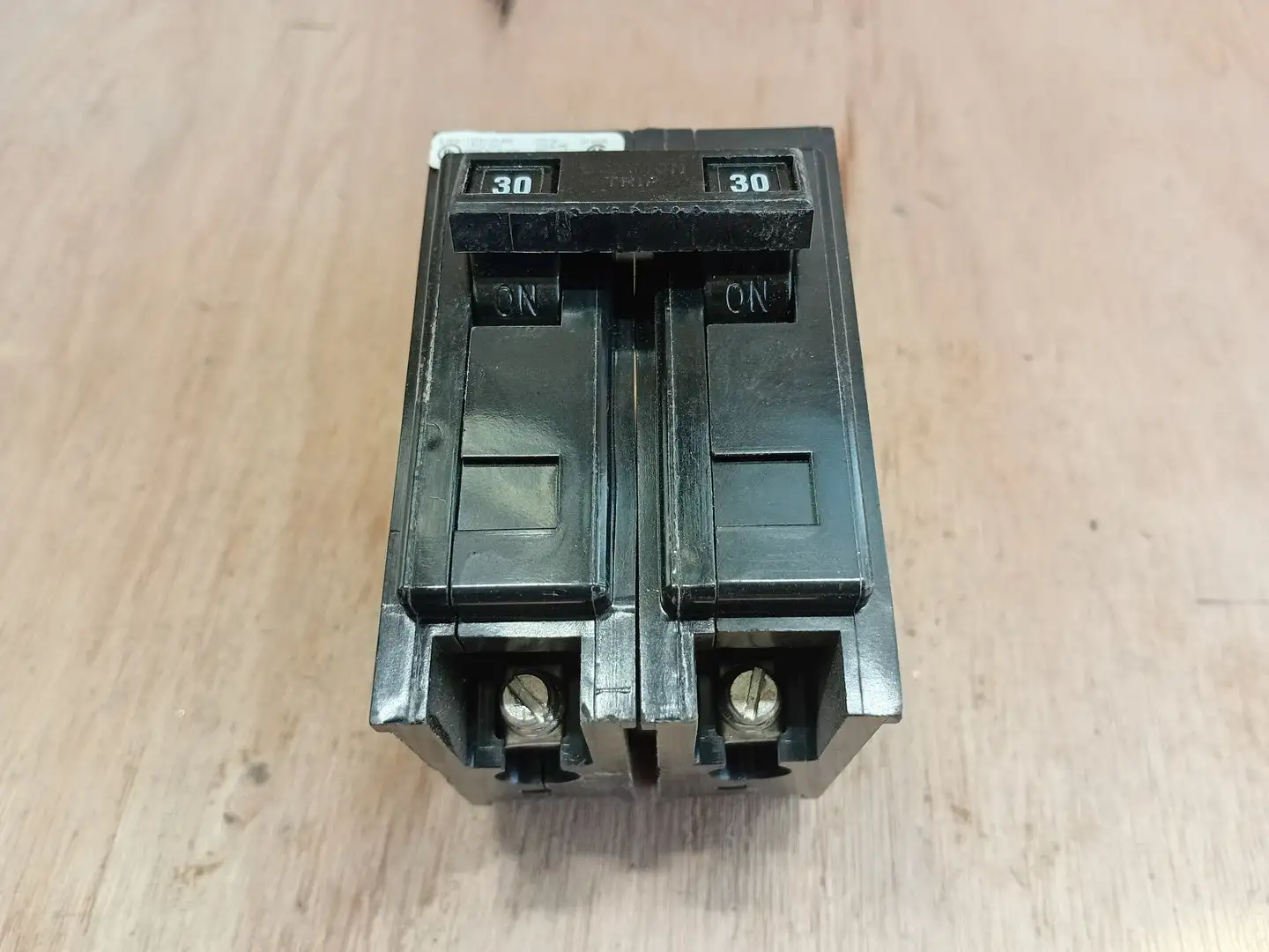 Used CUTLER-HAMMER BA230 Switchgears British Columbia CA | Lenmark #1438523