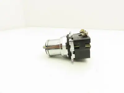 Eaton Cutler-Hammer 10250T6097 Illuminated Selector Switch 4-Position 30mm