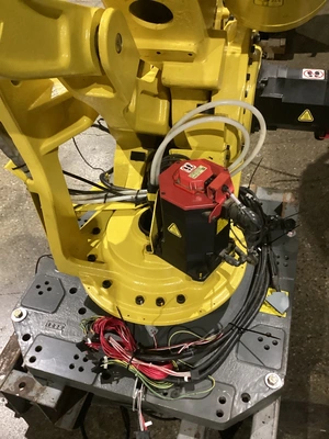 USED 2005 FANUC M-410iB/160 + R-J3iB